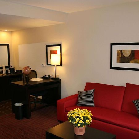 Hampton Inn & Suites Lebanon Exterior photo