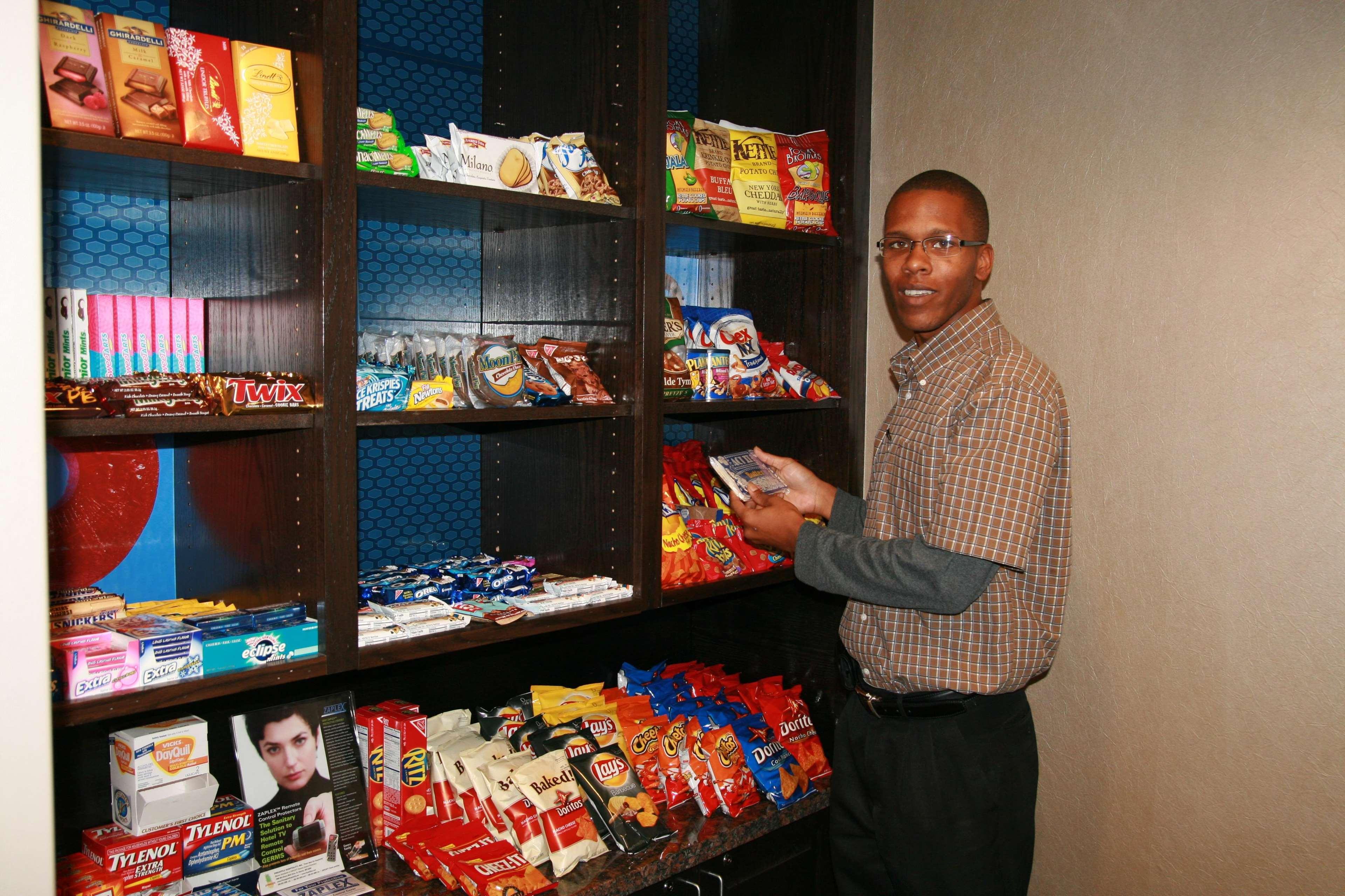 Hampton Inn & Suites Lebanon Facilities photo