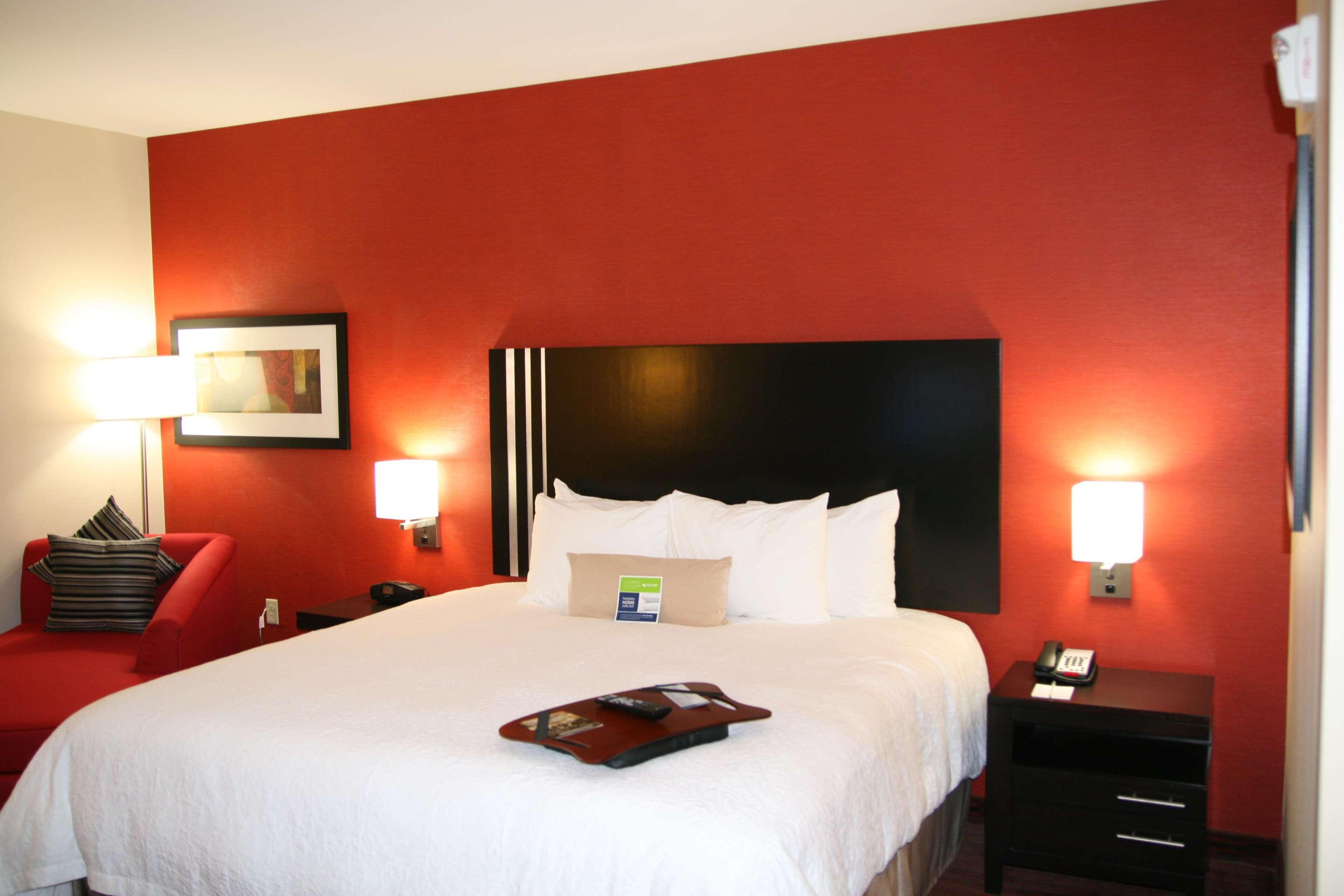 Hampton Inn & Suites Lebanon Room photo